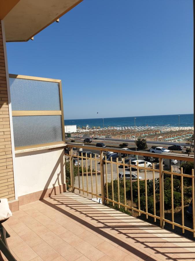 Il Mare Di Roma Apartment Лидо ди Остия Екстериор снимка